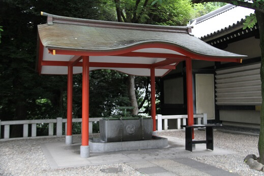 日枝神社の手水舎の写真