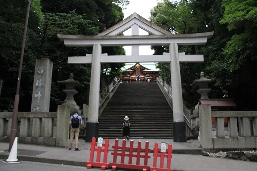 日枝神社の表参道の鳥居の写真
