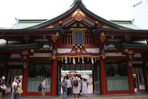日枝神社の神門の写真