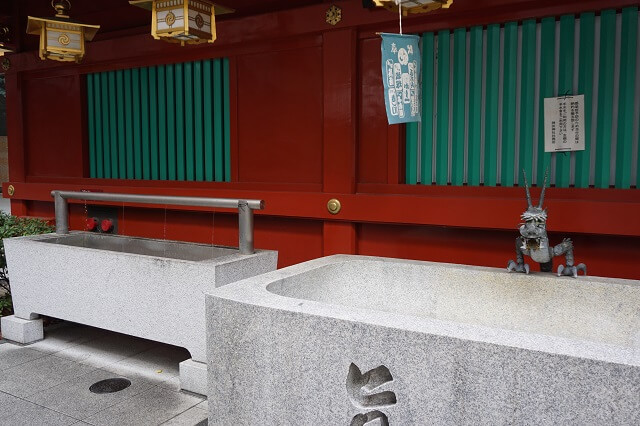 神田神社手水舎の写真