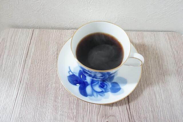 パルシステムのフェアトレードペルーコーヒー豆で淹れたコーヒーの写真