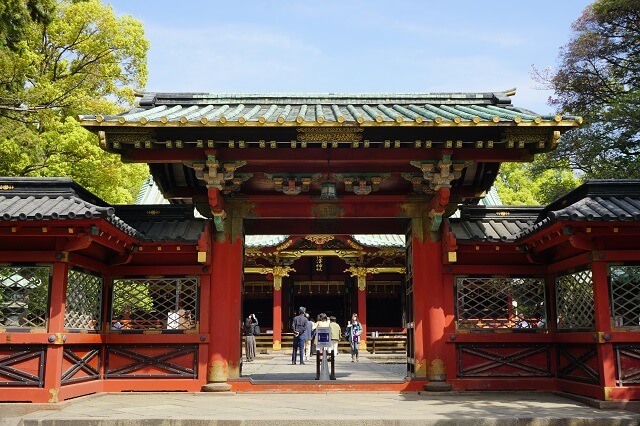 根津神社の唐門の写真