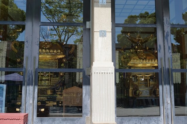 富岡八幡宮の神輿