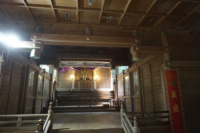 くしふる神社の本殿の中